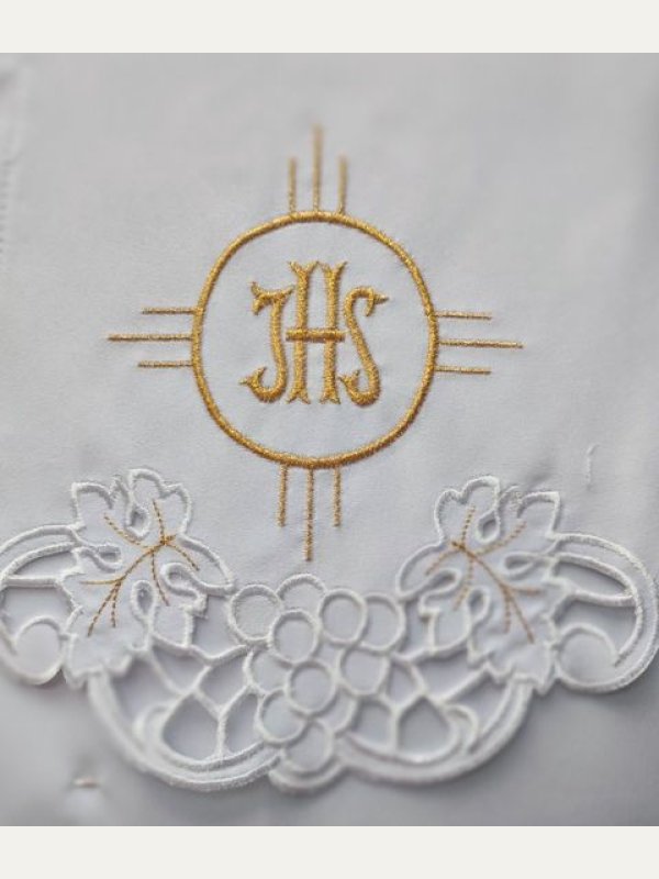 Obrus ołtarzowy haftowany - wzór eucharystyczny