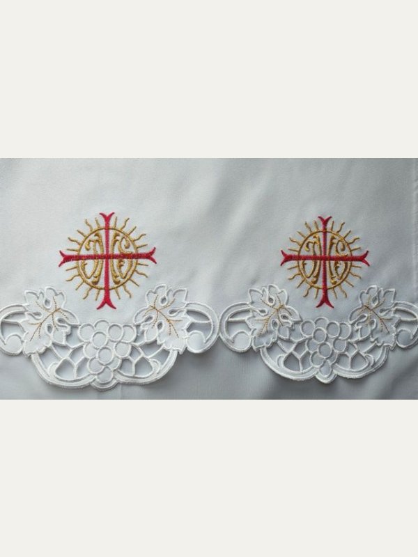 Obrus ołtarzowy haftowany - wzór eucharystyczny