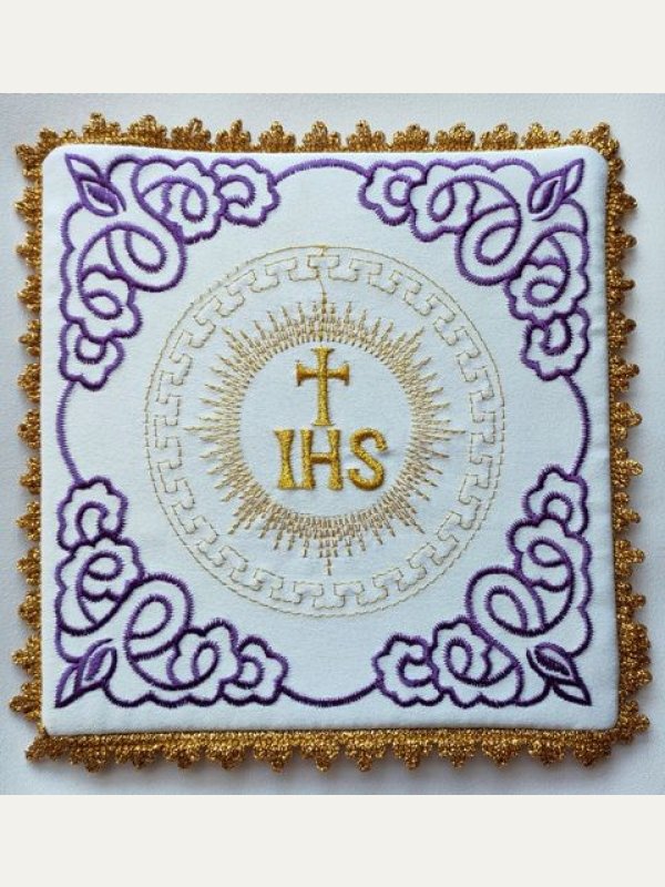 Palka haftowana biała, fiolet IHS (5)